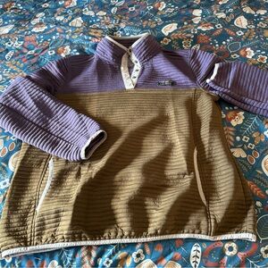 COPY - LL Bean XL like new pullover